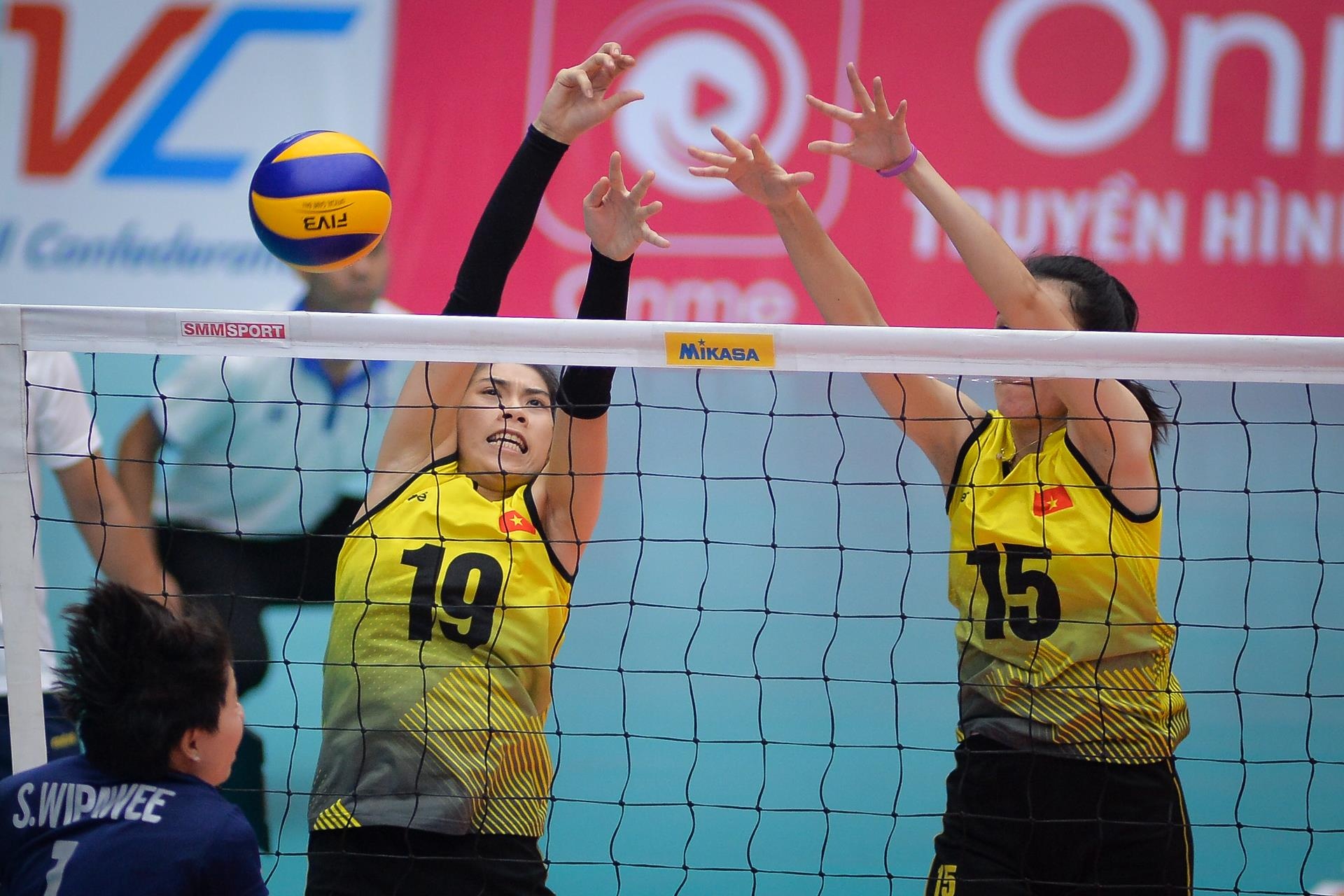 Khoi tranh VTV Cup 2019 anh 1