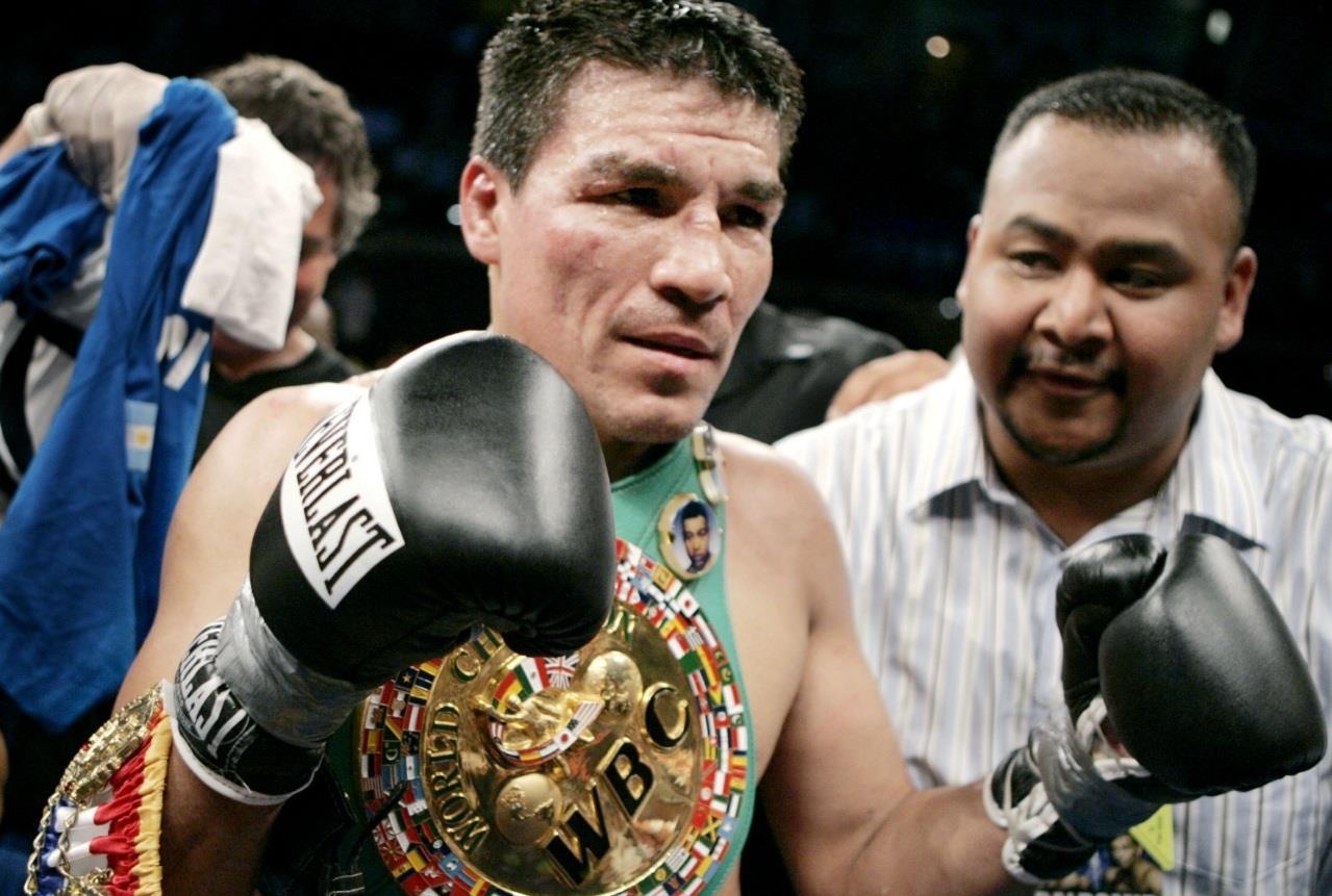 Cuu vo dich quyen anh linh an 18 nam tu vi lam dung tinh duc con gai hinh anh