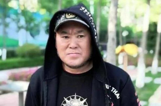 Vo su Dien Da bi bat vi so huu sung gia hinh anh