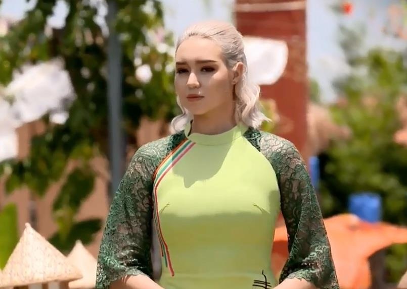 Syzdykova nhan danh hieu 'Hoa khoi bong chuyen' tai VTV Cup 2019 hinh anh