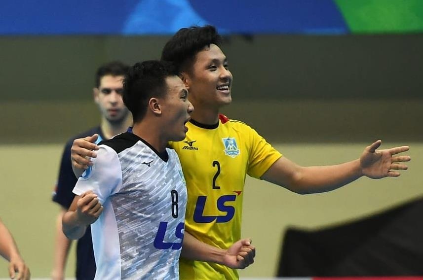 Highlights Thai Son Nam 6-4 Naft Al Wasat: Thu mon Van Y ghi ban hinh anh