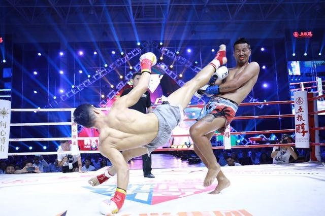 Han Phi Long gianh chien thang truoc 'Vua Muay Thai' hinh anh