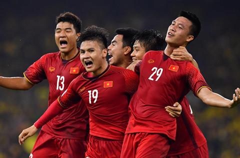 Bao Thai Lan diem lai nhung that bai muoi mat truoc Viet Nam hinh anh