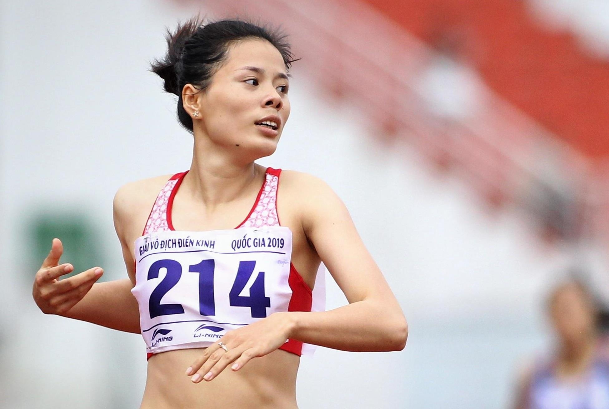 Nguyen Thi Huyen gianh 2 HCV tai giai quoc gia hinh anh