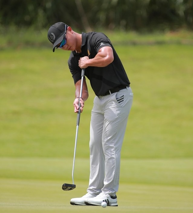 Trần Lê Duy Nhất vô địch VPGA Tour ảnh 1 Tran Le Duy Nhat vo dich VPGA Tour anh 1