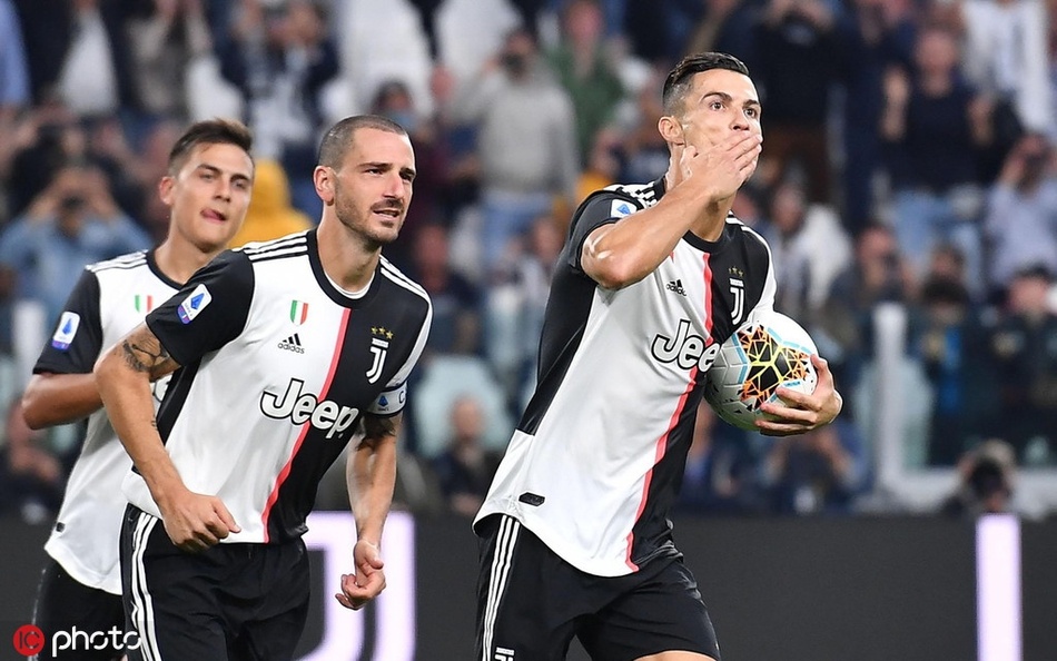 Ronaldo lap ky luc trong ngay Juve thang anh 5
