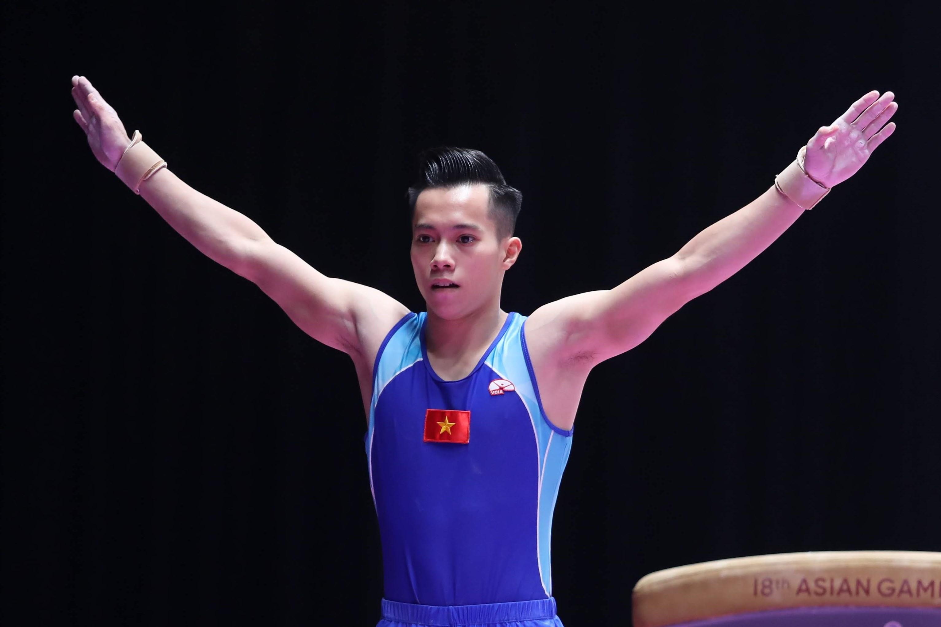 'Hot boy' TDDC Thanh Tung gianh ve tham du Olympic 2020 hinh anh