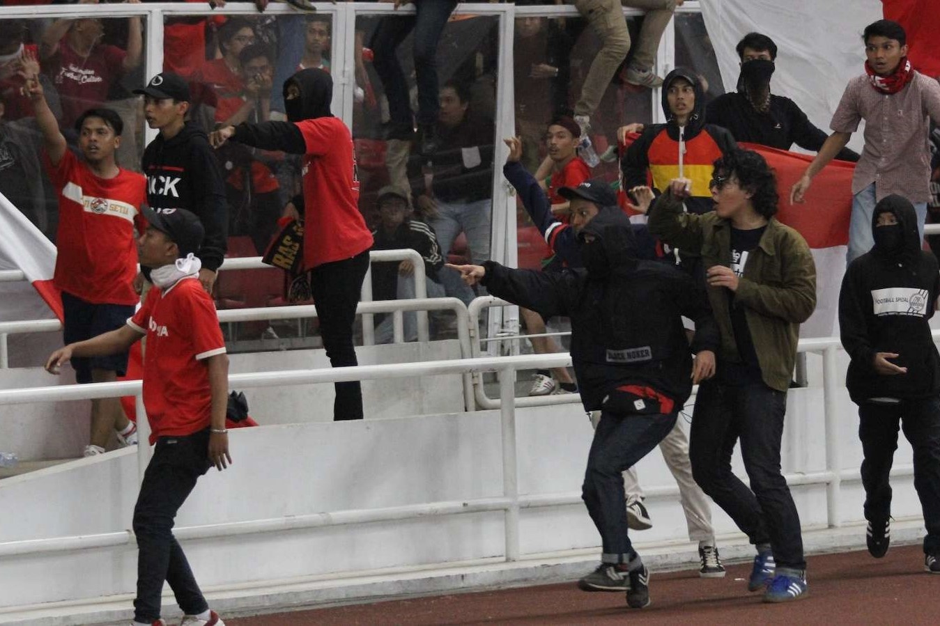 FIFA ra án phạt Indonesia ảnh 1 FIFA ra an phat Indonesia anh 1