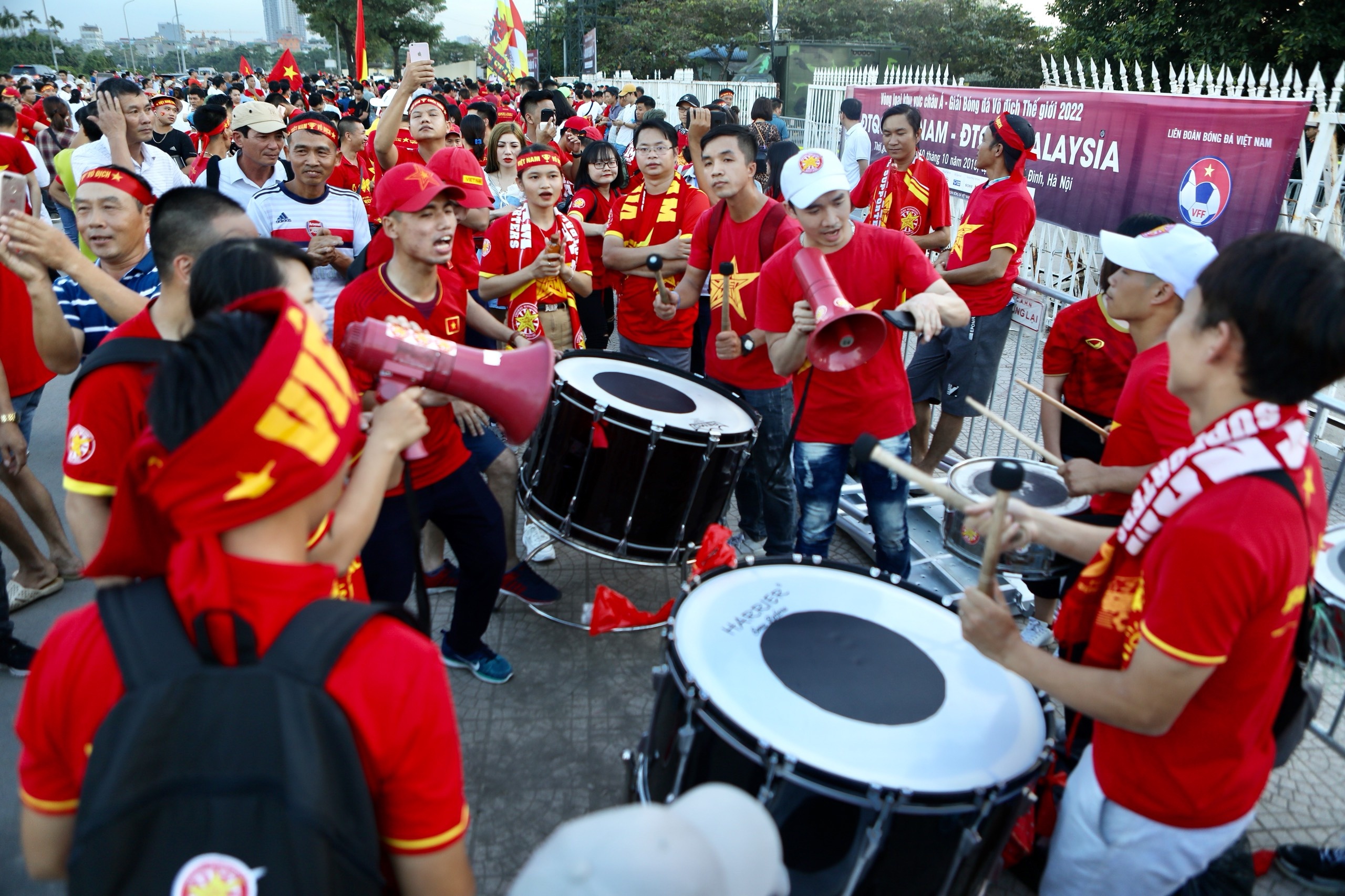 Viet Nam dau Malaysia anh 6