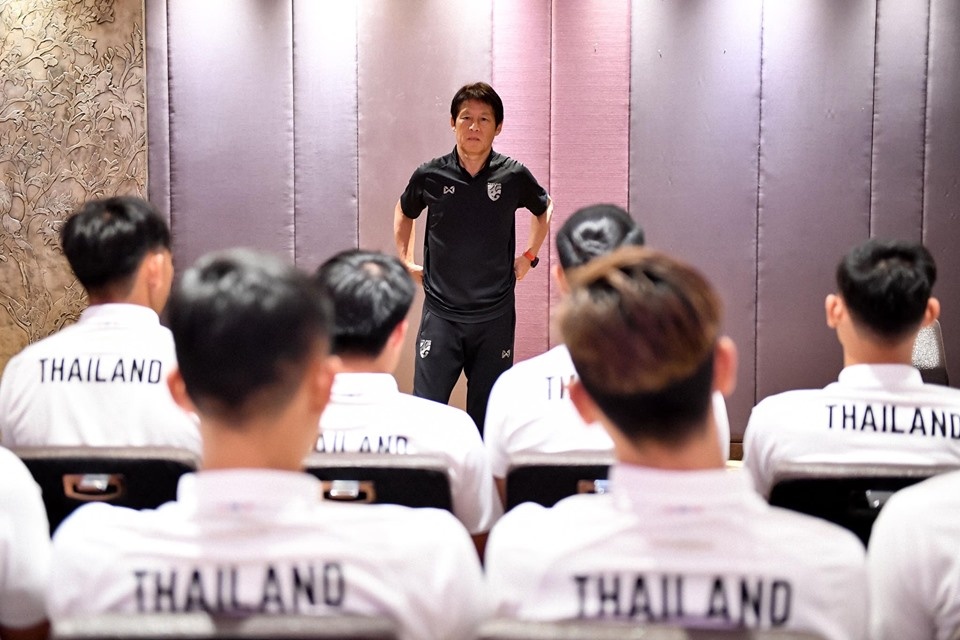 DT Thai Lan tap trung anh 1