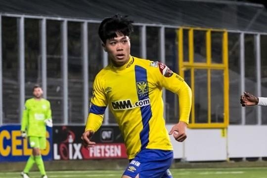 Cong Phuong lo co hoi ghi ban khi doi mat thu mon Kawin tai Bi hinh anh