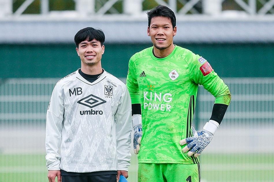 Bao Thai dang anh Cong Phuong chup cung Kawin tren dat Bi hinh anh