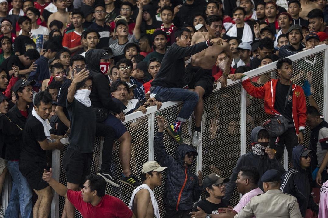 1.500 canh sat duoc huy dong cho tran Malaysia - Indonesia hinh anh