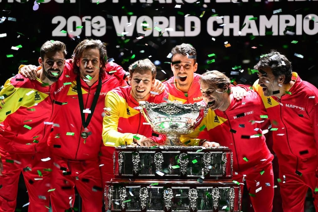 Tay Ban Nha vo dich Davis Cup khi thang Canada 2-0 hinh anh