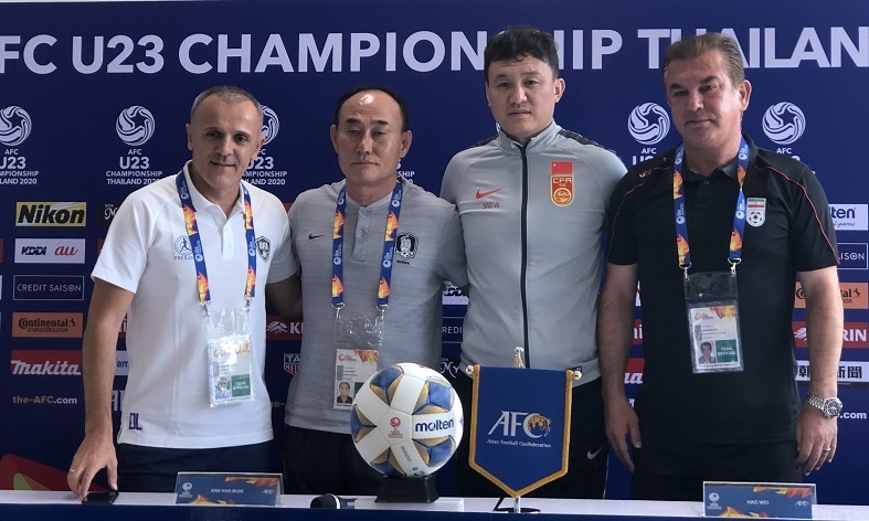 HLV U23 Han Quoc ton trong Trung Quoc anh 1