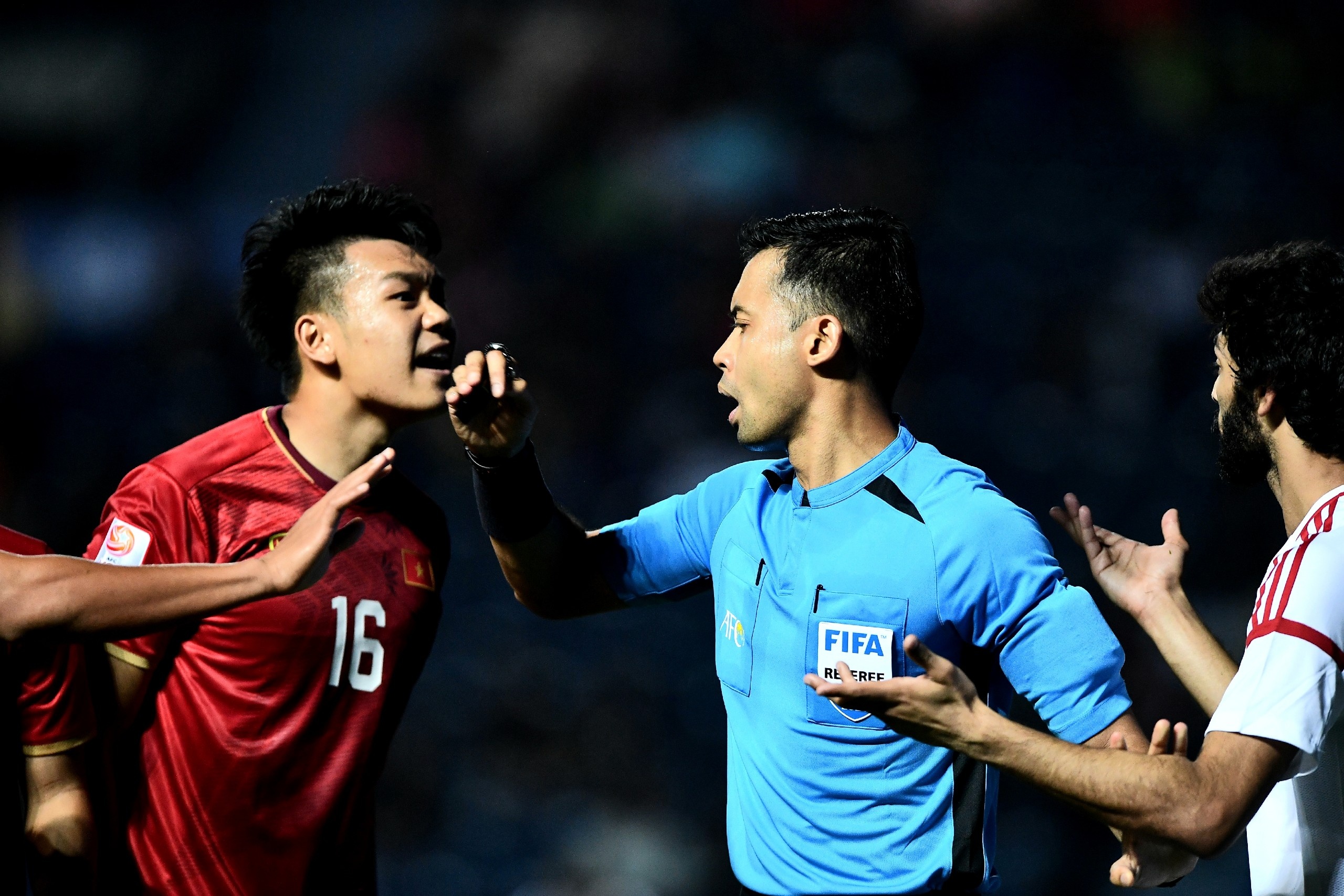 Noi lo hang phong ngu U23 Viet Nam cua HLV Park hinh anh