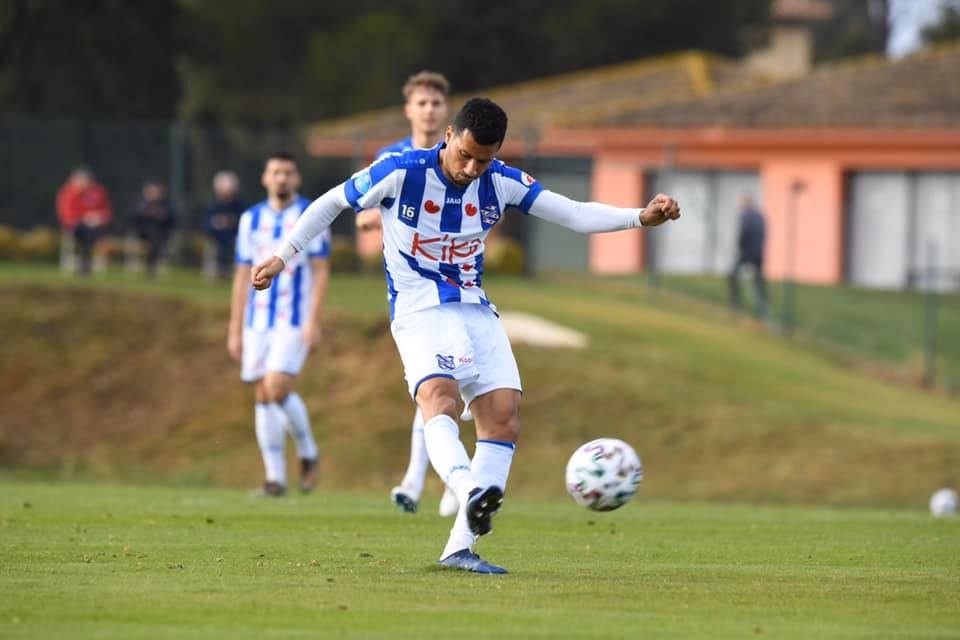 Van Hau Heerenveen anh 7