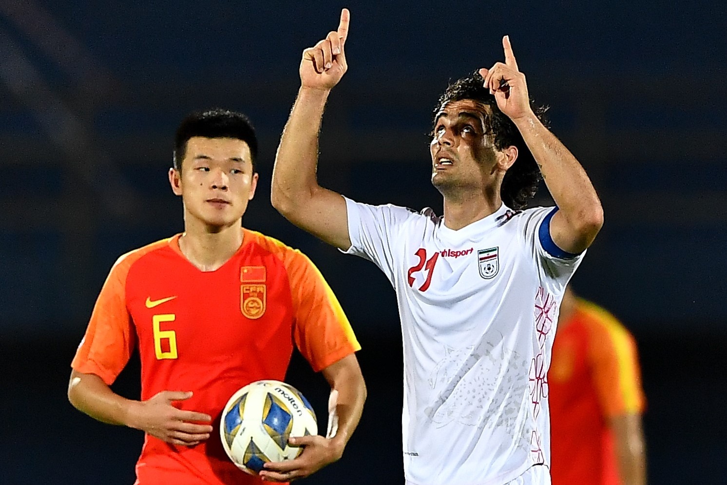 Thang Trung Quoc, U23 Iran van bi loai khoi giai chau A hinh anh