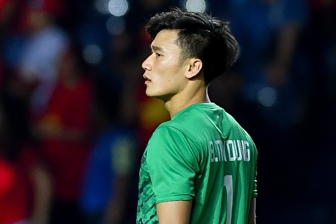 Bao Trung Quoc: 'U23 Viet Nam o trong tinh the kho khan' hinh anh