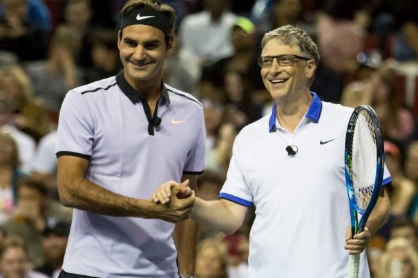 Ty phu Bill Gates danh cap voi Federer dau Nadal hinh anh