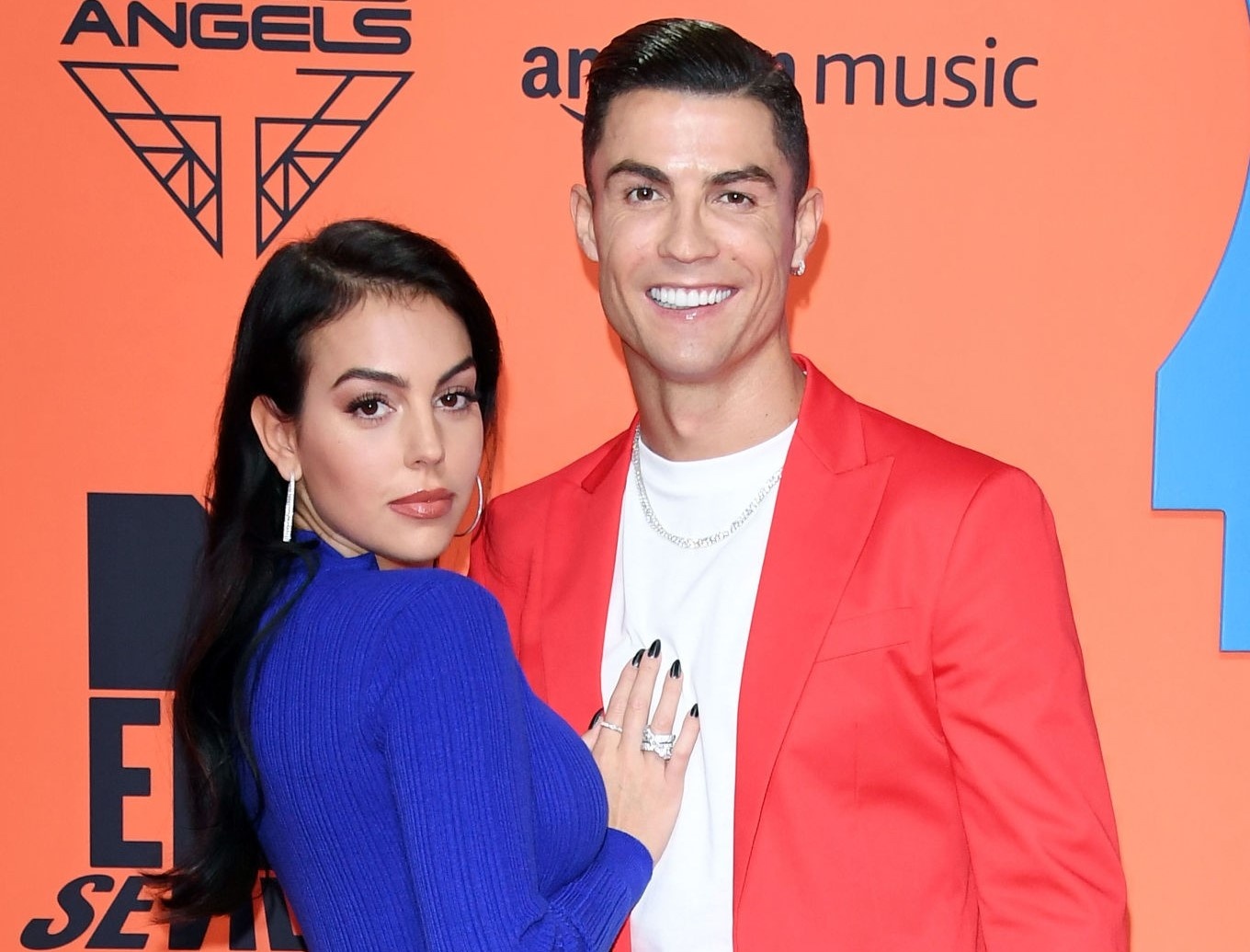 ban gai Ronaldo quyen ru anh 10