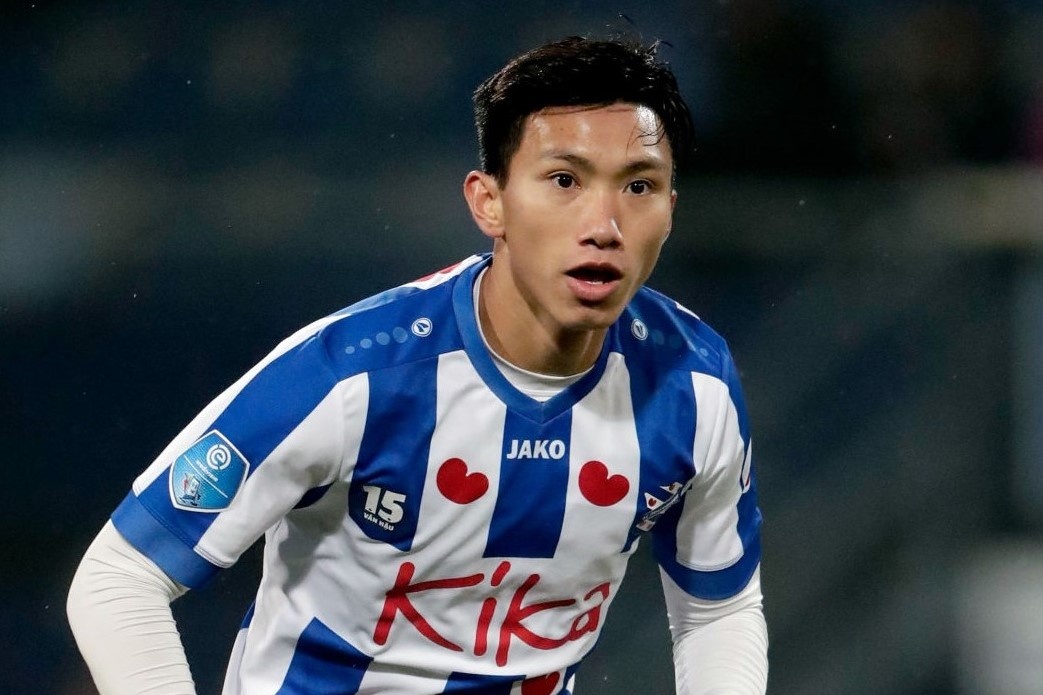 Van Hau da chinh tran Jong Heerenveen gap Go Ahead Eagles hinh anh
