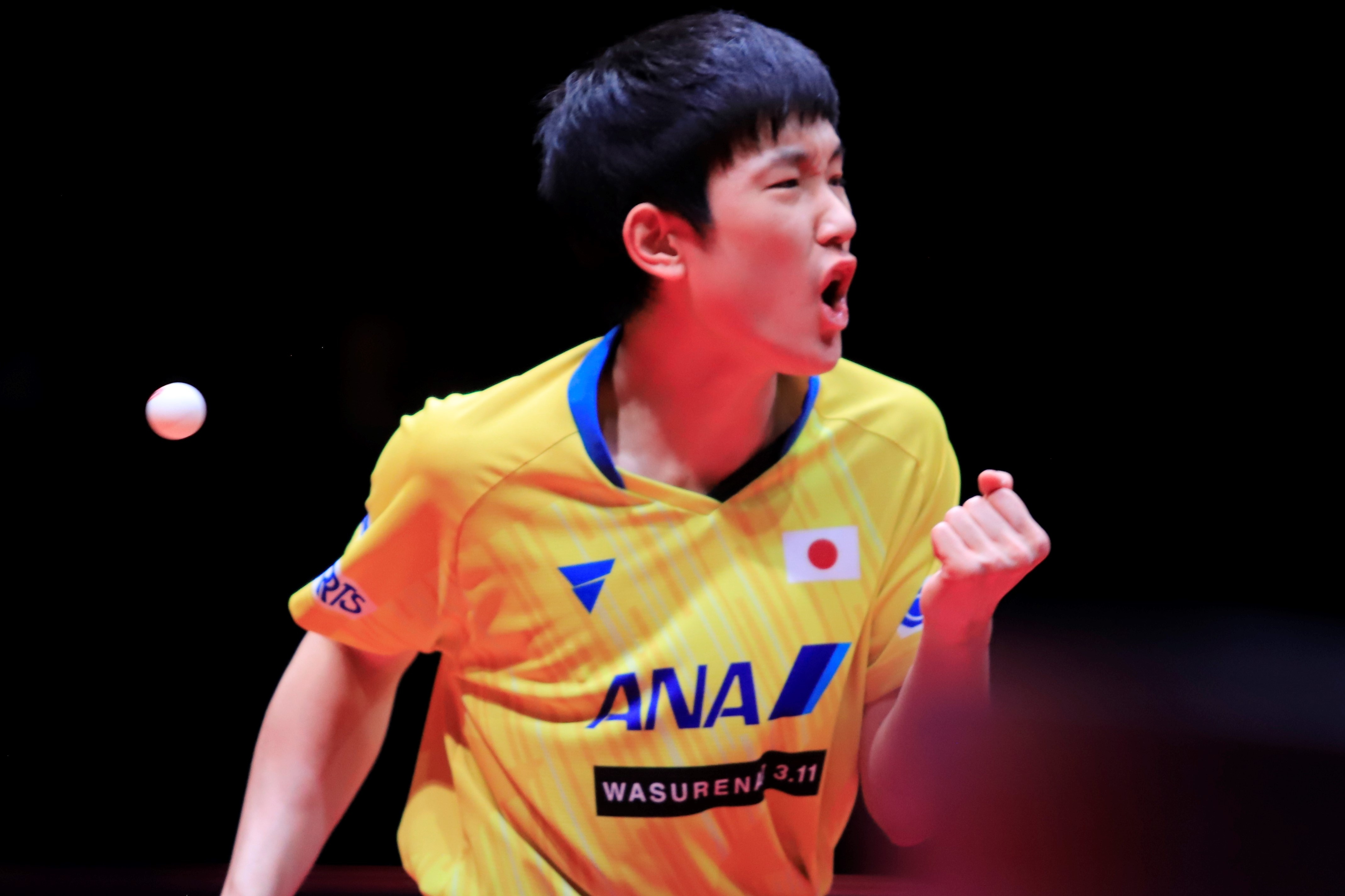 Tomokazu Harimoto va em gai di vao lich su bong ban the gioi hinh anh