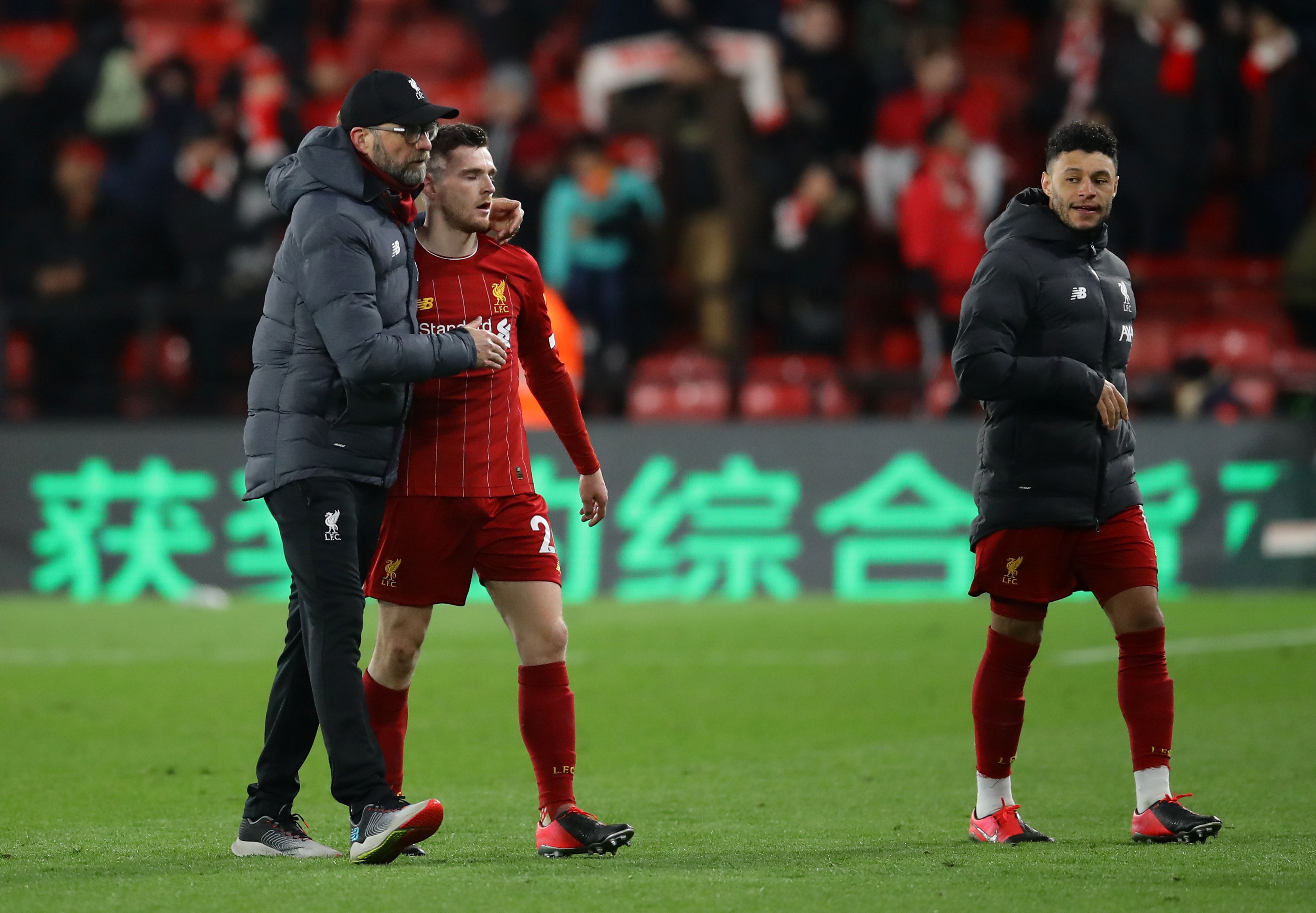 Liverpool thua tran dau tien anh 1