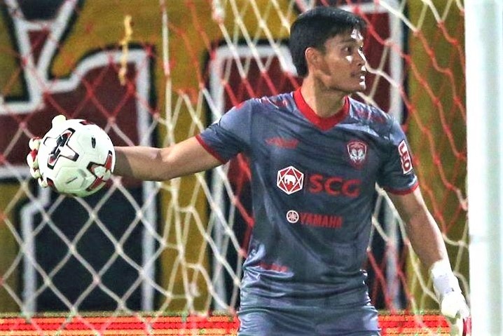 The cho cua Van Lam, Yos nhan giai thu mon hay nhat vong 4 Thai League hinh anh