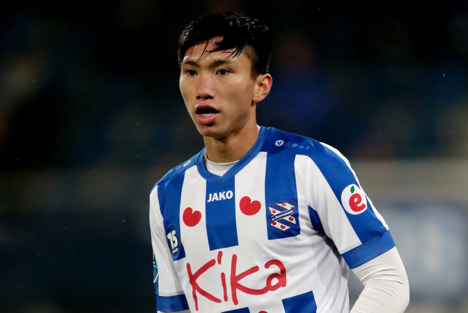 Jong Heerenveen dut mach thang khi lan dau vang Van Hau hinh anh