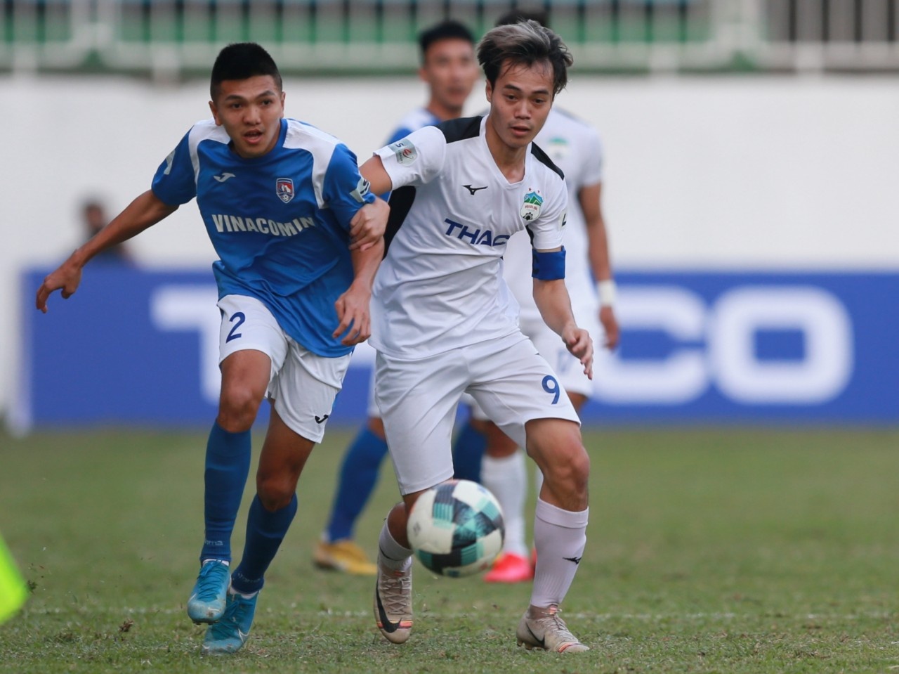 Truc tiep HAGL vs Quang Ninh anh 1