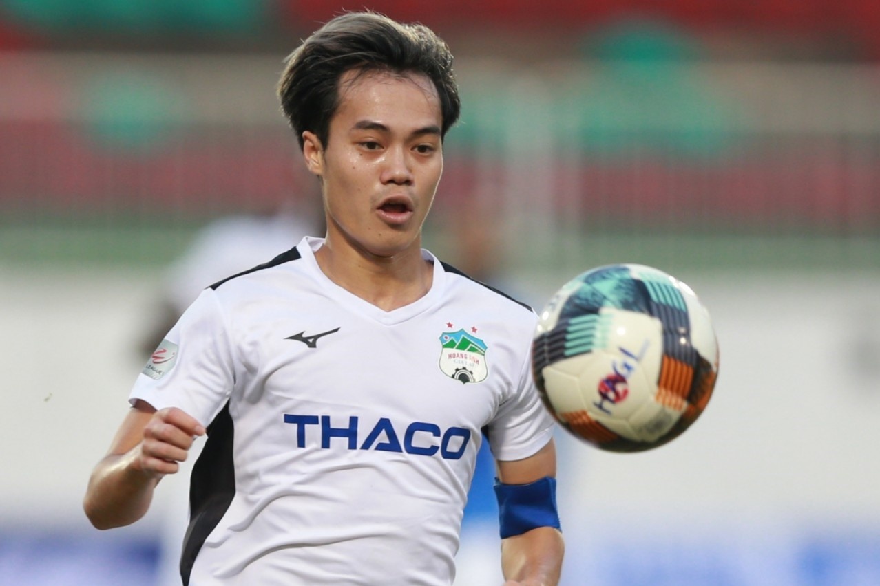 HAGL thang tran ra quan V.League 2020 du thi dau lep ve hinh anh