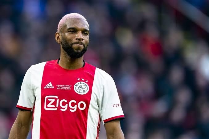 Ajax thiet quan lon truoc tran gap Heerenveen hinh anh