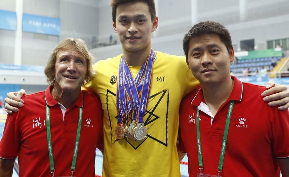 Sun Yang chia tay HLV anh 1