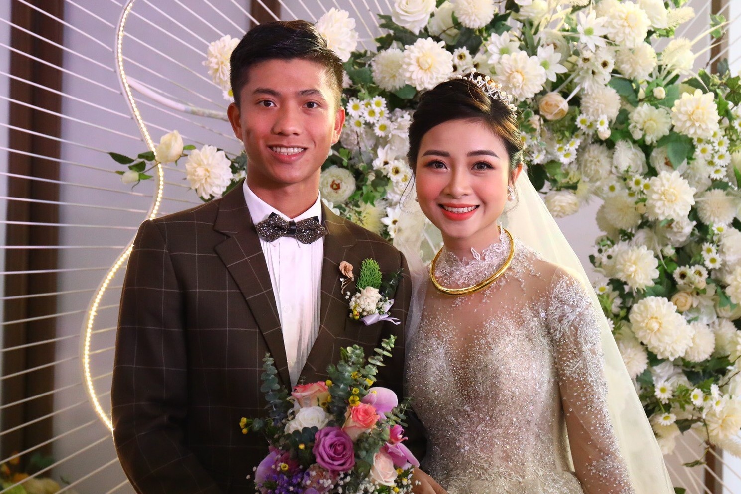 Vo Phan Van Duc nhan gui loi ngot ngao toi chong hinh anh