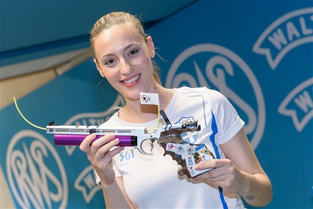 ve dep VDV ruoc duoc Olympic anh 3