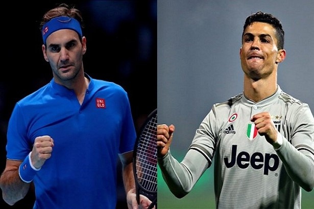 Federer thach dau Ronaldo tap luyen voi bong tennis hinh anh