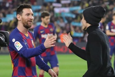 Nha vo dich the gioi phan khich vi duoc Messi nho ten hinh anh