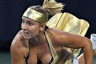 Tham hoa thoi trang cua cac sao quan vot hinh anh