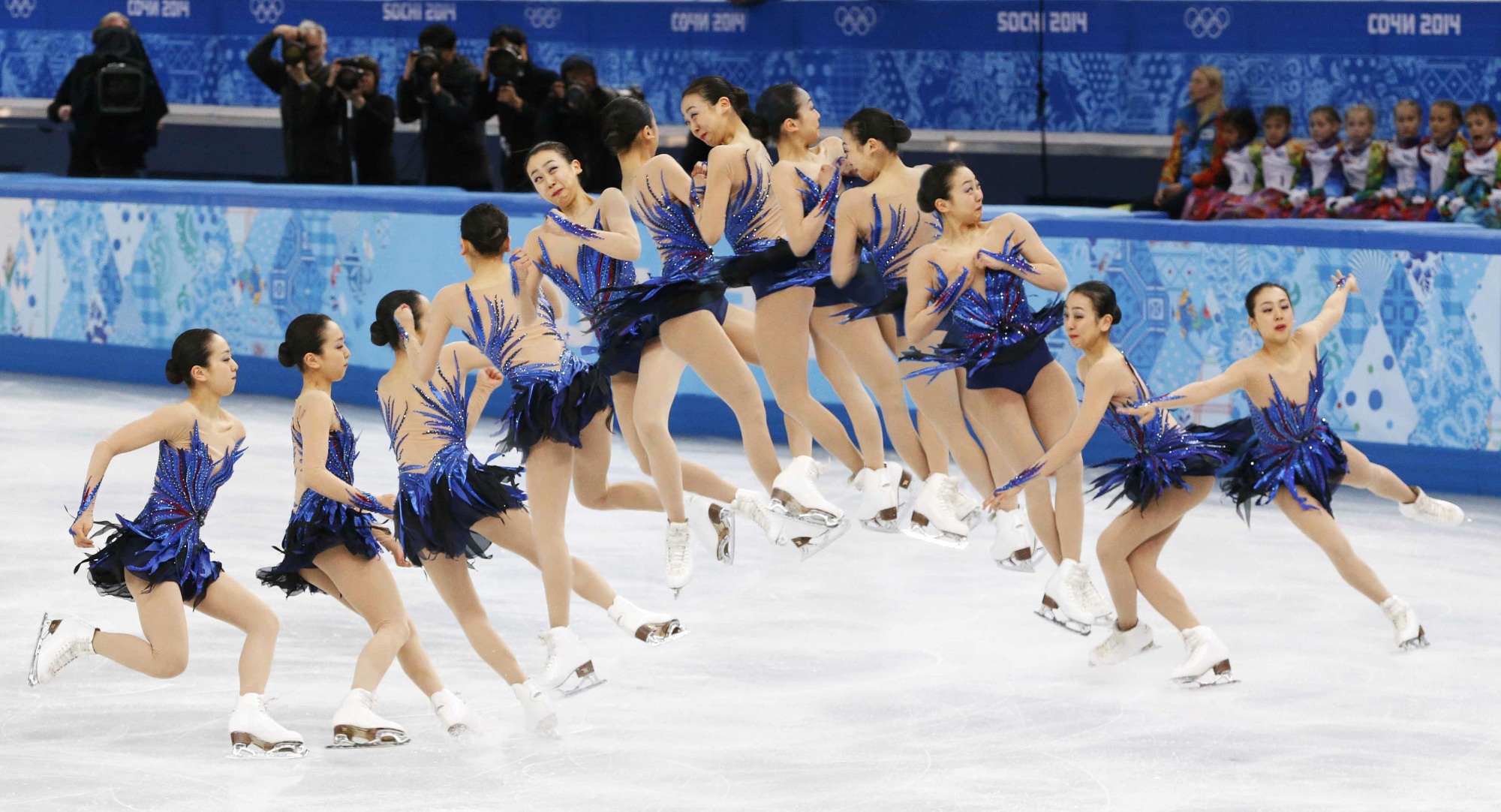 nu hoang truot bang nghe thuat anh 3