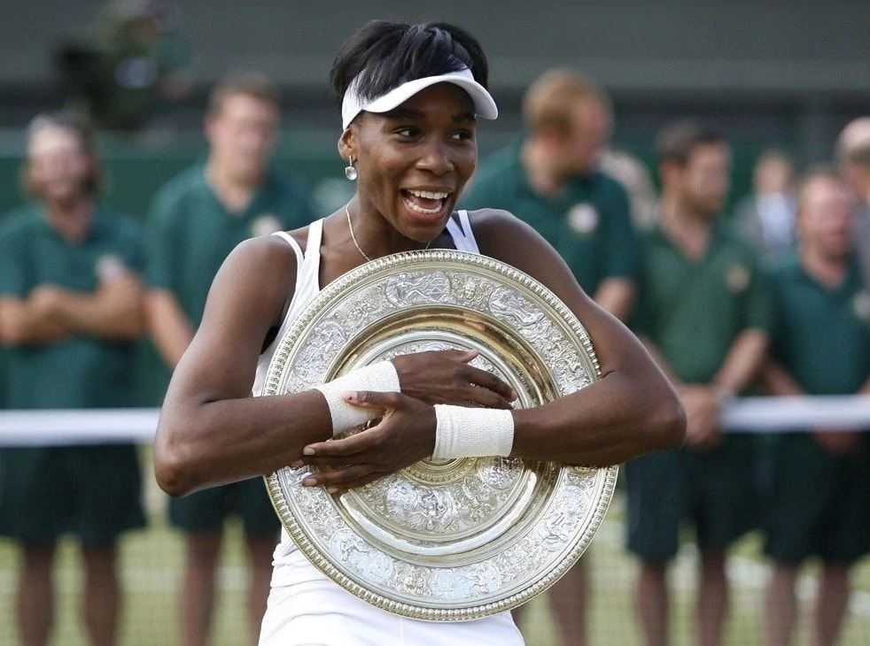 bat ngo tennis anh 6