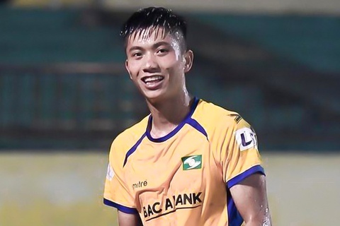 SLNA vs Da Nang anh 1