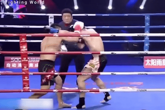 'Quyen anh Thieu Lam' ha hoc tro cua Nhat Long hinh anh