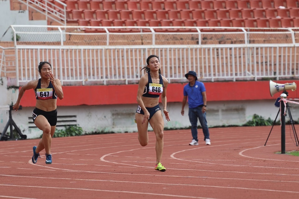 Tu Chinh HCV Cup toc do anh 1