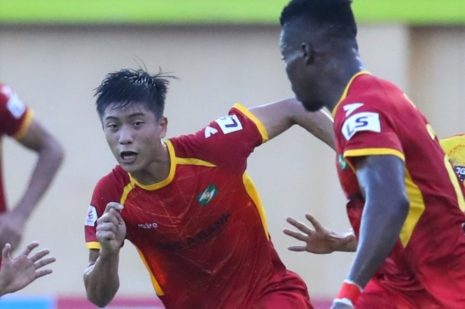 SLNA lap ky luc trong ngay cam hoa CLB Thanh Hoa hinh anh