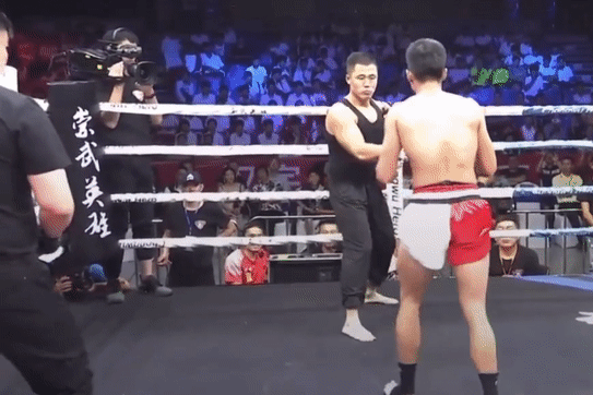 Vo si tung cu da knock-out vo su Vinh Xuan hinh anh