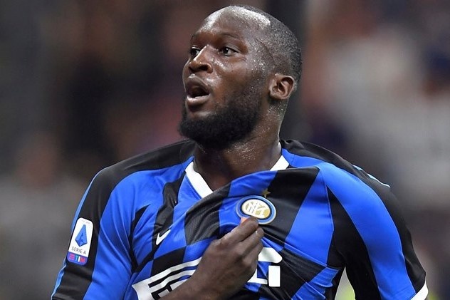 Lukaku ghi ban giup Inter thu hep khoang cach voi top 2 hinh anh