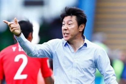 HLV Indonesia than phien vi com hop tai AFF Cup hinh anh