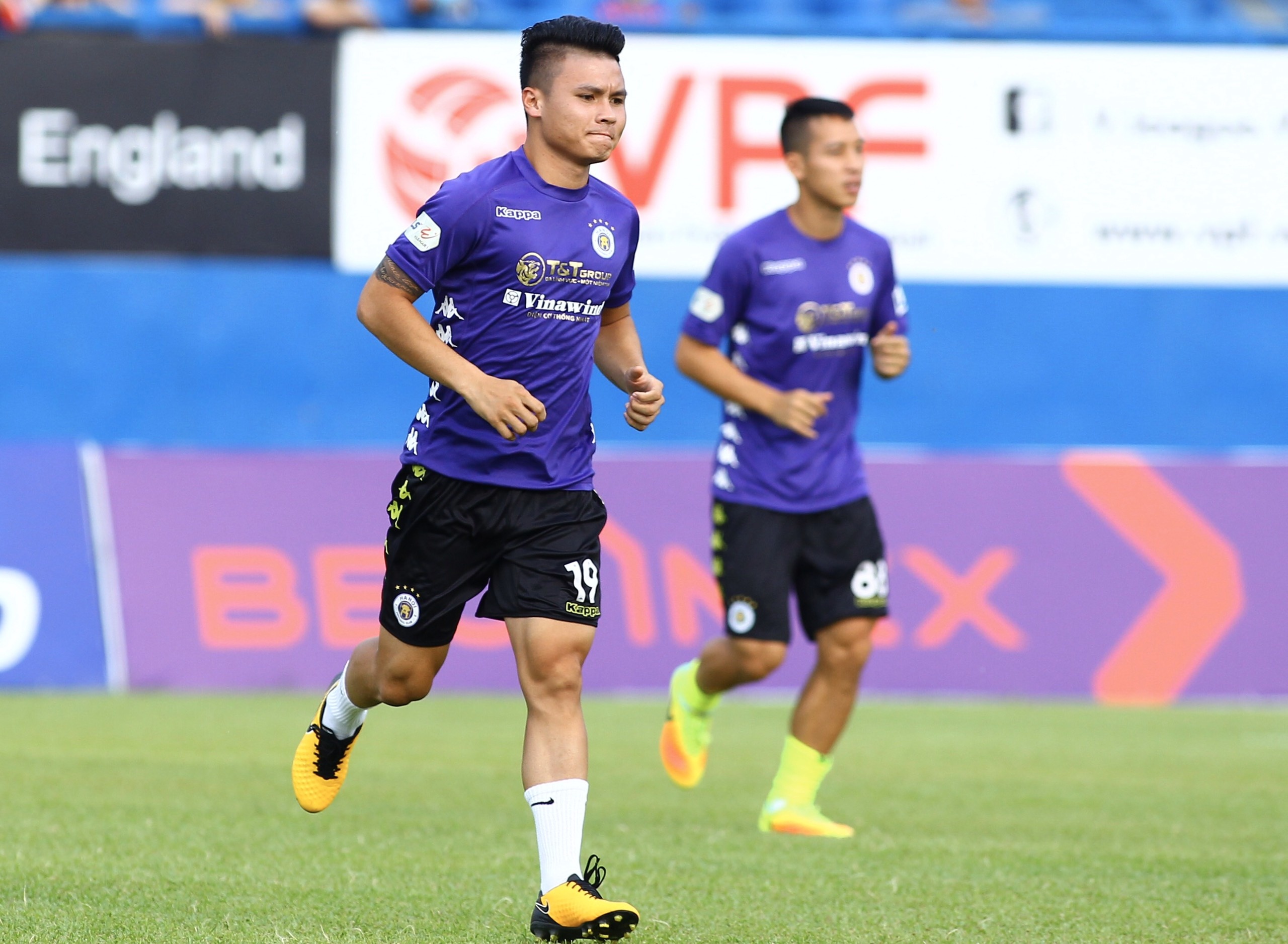 Huynh Anh co vu Quang Hai sau su co anh 5