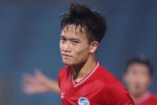 Hoang Duc ghi ban dep mat giup Viettel cham dut mach thua hinh anh